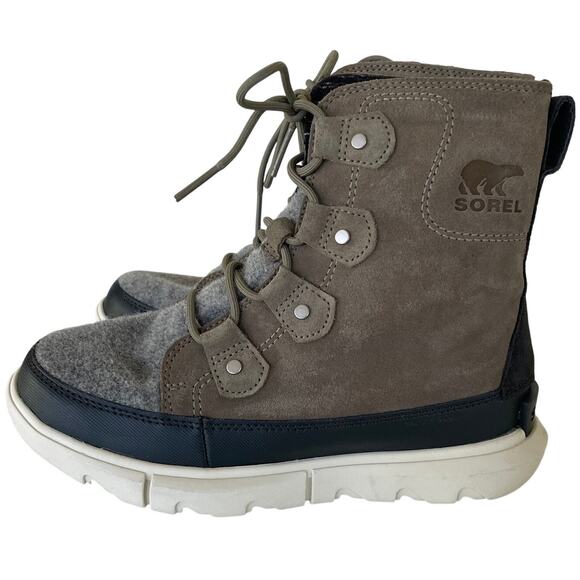 Sorel Size 6.5 Gray Suede Out n About Snow Boot - Picture 1 of 8